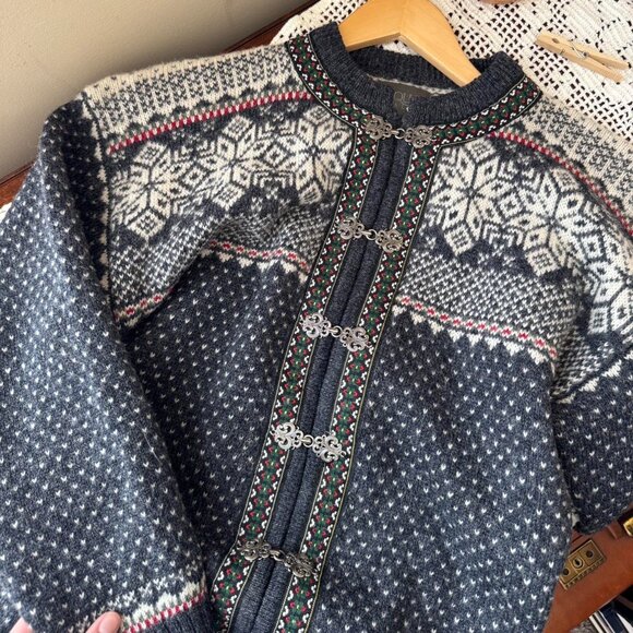 Vintage Fair Isle Clasp Front Cardigan - S - Picture 3 of 3